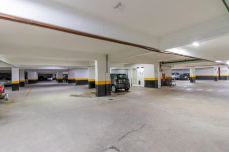 Apartamento à venda com 47m², 2 quartos e 1 vaga Apartamento à venda com 47m², 2 quartos e 1 vagaGaragem