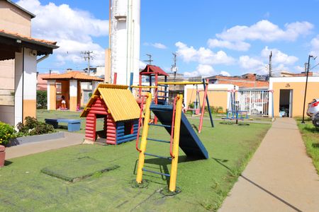 Apartamento para alugar com 32m², 2 quartos e sem vagaÁrea comum - Playground