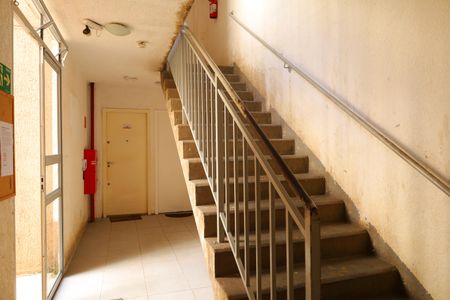 Apartamento para alugar com 32m², 2 quartos e sem vagaÁrea comum - Saguão do prédio