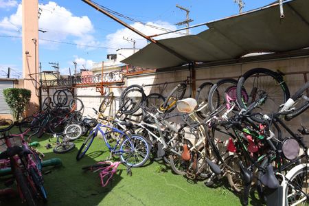 Apartamento para alugar com 32m², 2 quartos e sem vagaÁrea comum - Bicicletário