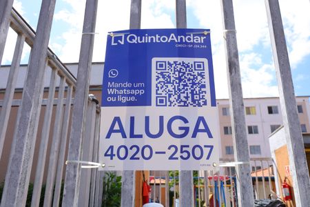 Apartamento para alugar com 32m², 2 quartos e sem vagaPlaca instalada na grade da fachada condomínio - Código da placa: KJFK-556