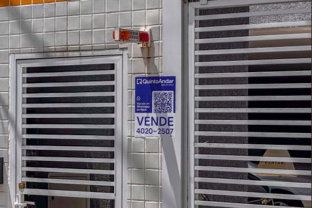 Apartamento à venda com 104m², 2 quartos e 2 vagas Apartamento à venda com 104m², 2 quartos e 2 vagasPlaca Instalada na Fachada