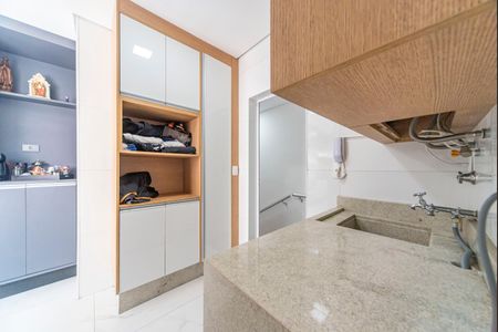 Apartamento à venda com 104m², 2 quartos e 2 vagas Apartamento à venda com 104m², 2 quartos e 2 vagasÁrea de Serviço