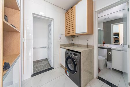 Apartamento à venda com 104m², 2 quartos e 2 vagas Apartamento à venda com 104m², 2 quartos e 2 vagasÁrea de Serviço