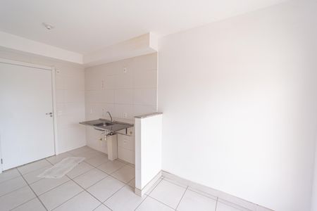 Sala/Cozinha e Área de Serviço de apartamento à venda com 1 quarto, 29m² em Vila Ré, São Paulo