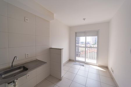 Sala/Cozinha e Área de Serviço de apartamento à venda com 1 quarto, 29m² em Vila Ré, São Paulo