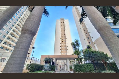 Apartamento para alugar com 79m², 2 quartos e 2 vagasFachada