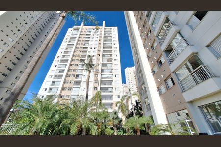 Apartamento para alugar com 79m², 2 quartos e 2 vagasFachada