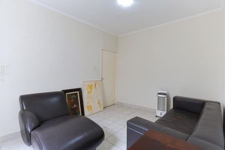 Casa à venda com 198m², 2 quartos e 4 vagas Casa à venda com 198m², 2 quartos e 4 vagasQuarto 2
