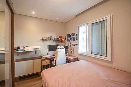 Apartamento à venda com 77m², 2 quartos e 2 vagasQuarto Suíte