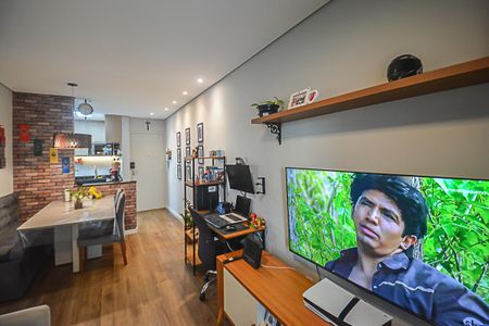 Apartamento à venda com 77m², 2 quartos e 2 vagasSala