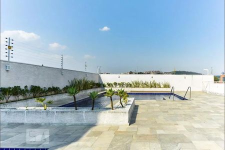 Apartamento à venda com 77m², 2 quartos e 2 vagasÁrea comum - Piscina