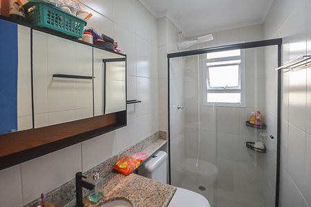 Apartamento à venda com 77m², 2 quartos e 2 vagasBanheiro
