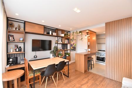 Sala de apartamento para alugar com 3 quartos, 60m² em Cabral, Curitiba