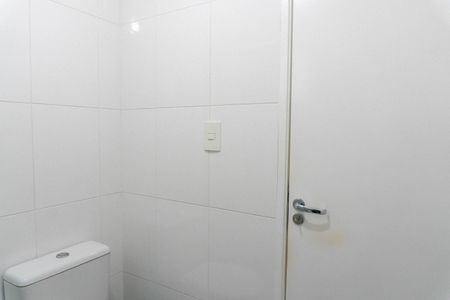 Apartamento à venda com 67m², 3 quartos e 2 vagas Apartamento à venda com 67m², 3 quartos e 2 vagasBanheiro Social