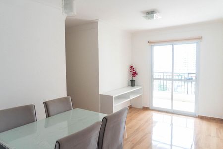 Apartamento à venda com 67m², 3 quartos e 2 vagas Apartamento à venda com 67m², 3 quartos e 2 vagasSala