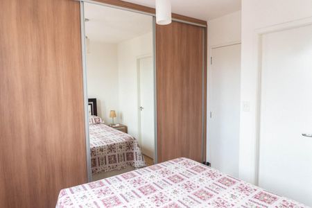 Apartamento à venda com 67m², 3 quartos e 2 vagas Apartamento à venda com 67m², 3 quartos e 2 vagasSuite