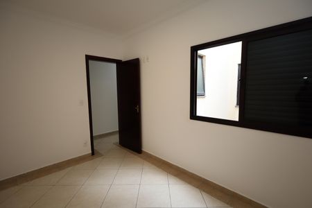 Apartamento à venda com 95m², 3 quartos e 2 vagasQuarto 2