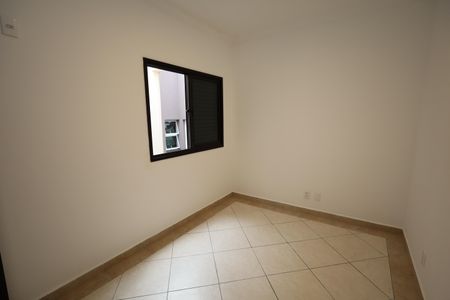 Apartamento à venda com 95m², 3 quartos e 2 vagasQuarto 2