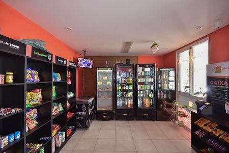 Apartamento à venda com 56m², 2 quartos e 1 vagaMercadinho