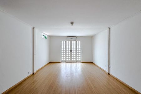 Casa para alugar com 270m², 3 quartos e 2 vagasQuarto 1 - Suíte