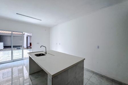 Casa para alugar com 270m², 3 quartos e 2 vagasCozinha