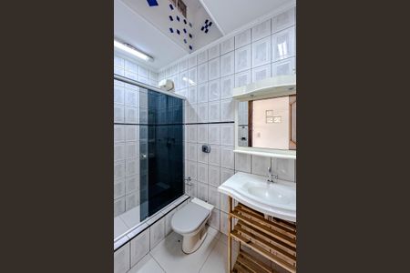 Casa para alugar com 270m², 3 quartos e 2 vagasBanheiro