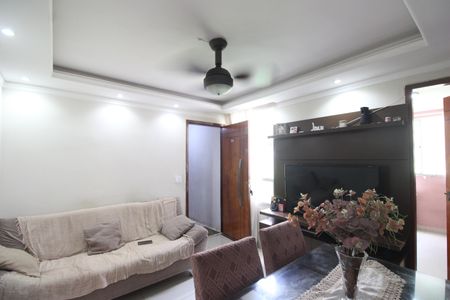 Apartamento à venda com 45m², 2 quartos e 1 vagaSala