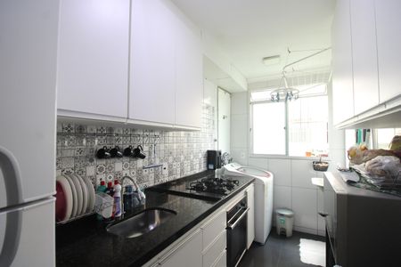 Apartamento à venda com 45m², 2 quartos e 1 vagaCozinha
