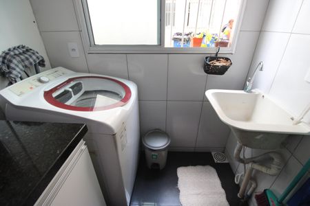 Apartamento à venda com 45m², 2 quartos e 1 vagaÁrea de serviço