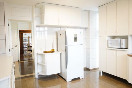 Apartamento para alugar com 370m², 4 quartos e 4 vagasCozinha