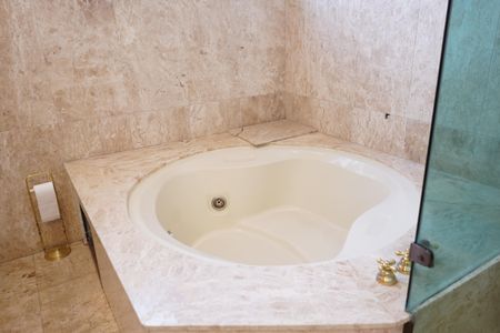 Apartamento para alugar com 370m², 4 quartos e 4 vagasBanheiro da Suíte Master