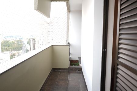 Apartamento para alugar com 370m², 4 quartos e 4 vagasSacada Suite Master
