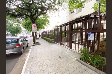 Apartamento para alugar com 370m², 4 quartos e 4 vagasFachada