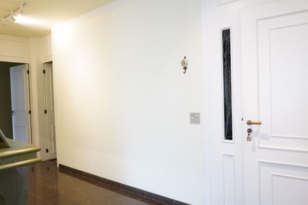 Apartamento para alugar com 370m², 4 quartos e 4 vagasCorredor