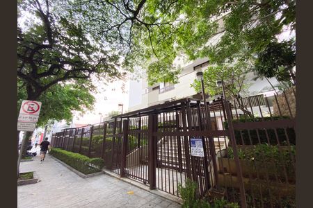 Apartamento para alugar com 370m², 4 quartos e 4 vagasFachada