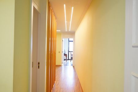 Apartamento para alugar com 370m², 4 quartos e 4 vagasCorredor