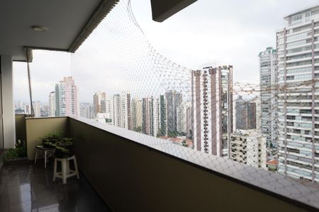 Apartamento para alugar com 370m², 4 quartos e 4 vagasSacada