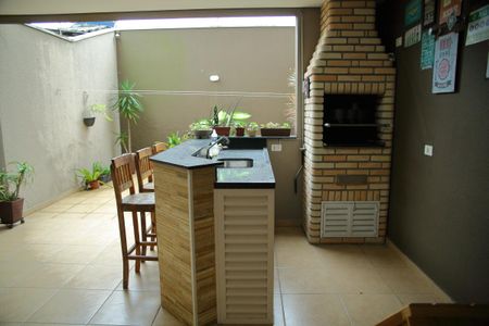 Casa à venda com 220m², 3 quartos e 5 vagasÁrea Gourmet 