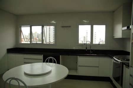 Casa à venda com 220m², 3 quartos e 5 vagasCozinha