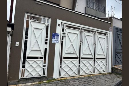 Casa à venda com 220m², 3 quartos e 5 vagasFachada 