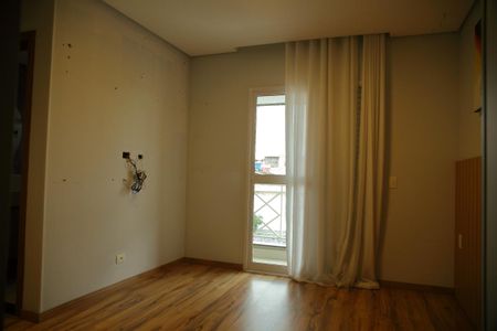 Casa à venda com 220m², 3 quartos e 5 vagasSuíte 1 