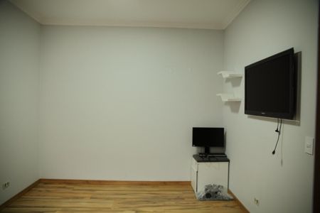 Casa à venda com 220m², 3 quartos e 5 vagasSuíte 2