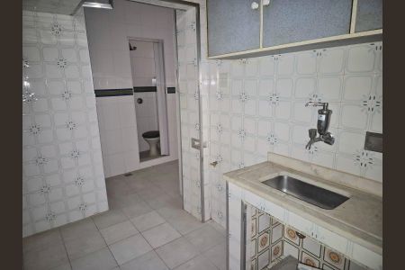 Apartamento à venda com 70m², 2 quartos e 1 vaga