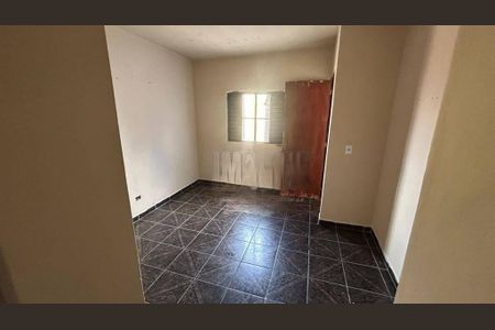 Casa à venda com 1 quarto, 200m² em Vila Esperança, São Paulo
