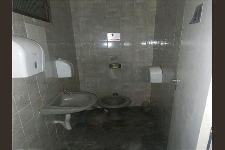 Casa à venda com 200m², 2 quartos e 3 vagas