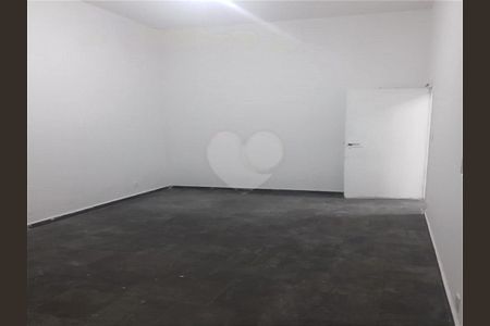 Casa à venda com 2 quartos, 200m² em Jardim Umarizal, São Paulo