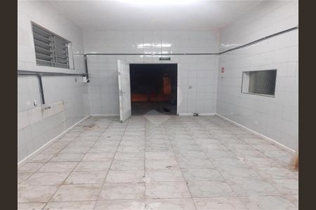 Casa à venda com 200m², 2 quartos e 3 vagas