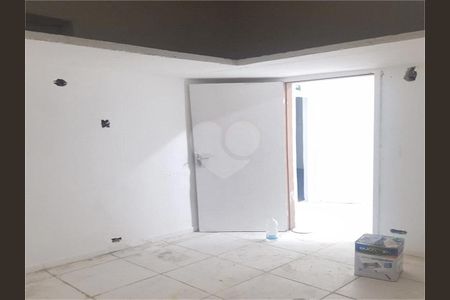 Casa à venda com 2 quartos, 200m² em Jardim Umarizal, São Paulo