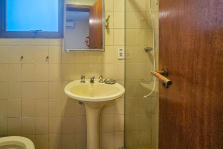 Apartamento para alugar com 90m², 3 quartos e 2 vagasbanheiro da suíte 1